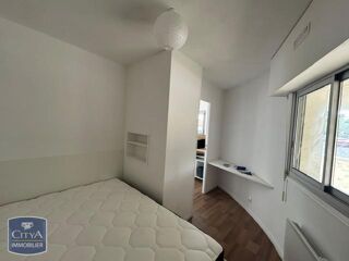  Appartement à louer 2 pièces 28 m²