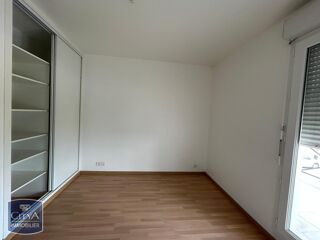  Appartement à louer 3 pièces 72 m²