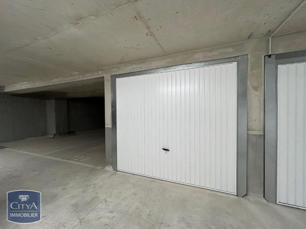 location Parking / Garage - 35 m² Antibes (06600)