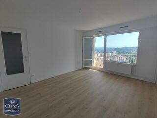  Appartement à louer 1 pièce 35 m²