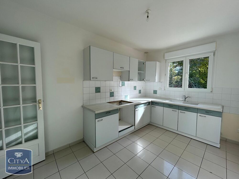 location Maison - 7 pi�ce(s) - 149 m� Chierry (02400)