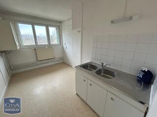 Appartement à louer 3 pièces 64 m²