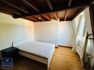  Appartement à louer 3 pièces 88 m²
