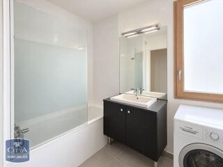 Appartement à louer 3 pièces 67 m²