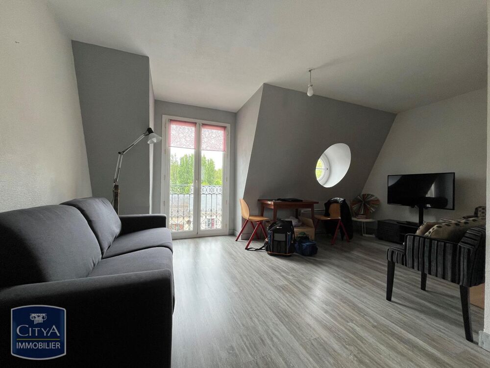 location Appartement - 3 pièce(s) - 48 m² Poitiers (86000)