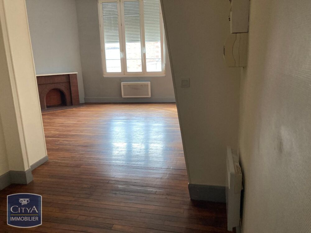 location Appartement - 2 pièce(s) - 58 m² Châlons-en-Champagne (51000)