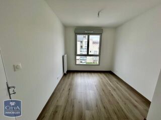  Appartement à louer 3 pièces 60 m²