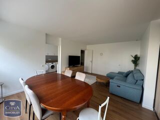  Appartement à louer 3 pièces 71 m²