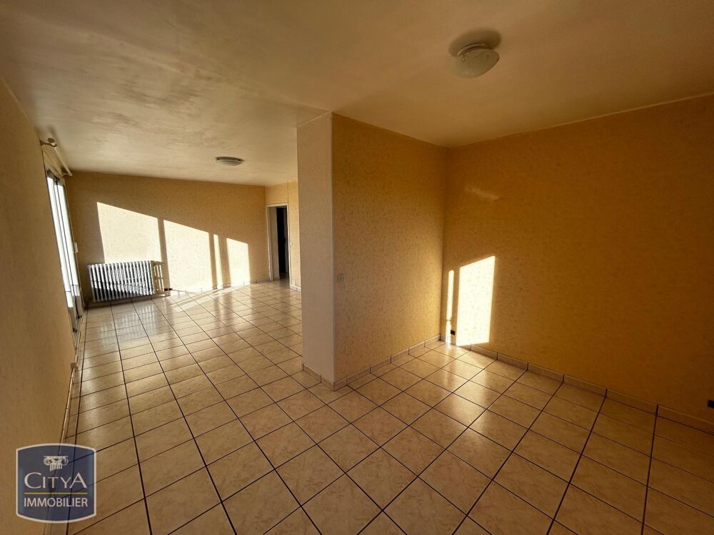 location Appartement - 5 pièce(s) - 111 m² Mont-de-Marsan (40000)