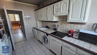  Appartement à louer 4 pièces 73 m²