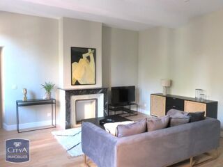  Appartement à louer 2 pièces 62 m²