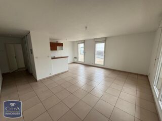  Appartement à louer 3 pièces 66 m²