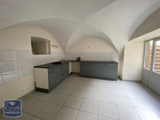  Appartement à louer 3 pièces 72 m²