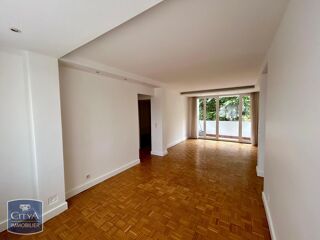  Appartement à louer 4 pièces 68 m²