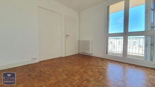  Appartement à louer 3 pièces 53 m²