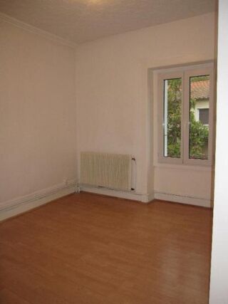  Appartement à louer 1 pièce 25 m²