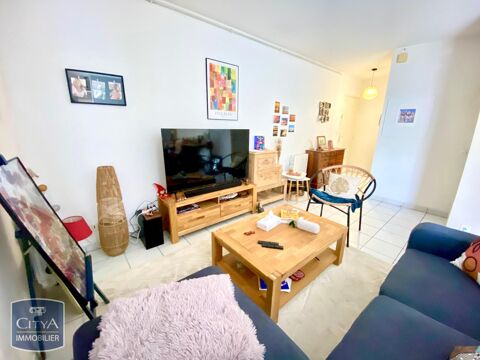   Location Appartement Appartement - 2 pièce(s) - 48 m²
