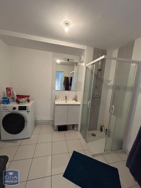  Appartement � louer 4 pi�ces 77 m�