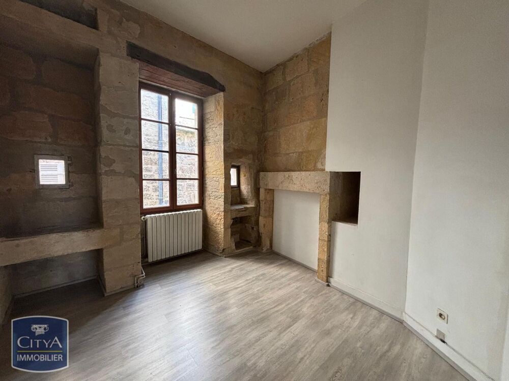 A LOUER - Charmant appartement ancien de type T2 à Périg....