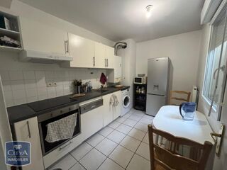  Appartement à louer 3 pièces 58 m²