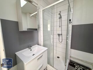  Appartement à louer 2 pièces 36 m²