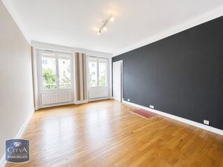  Appartement à louer 3 pièces 70 m²