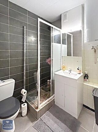  Appartement à louer 2 pièces 40 m²