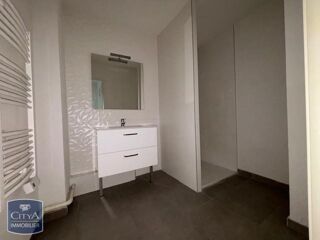  Appartement à louer 2 pièces 44 m²
