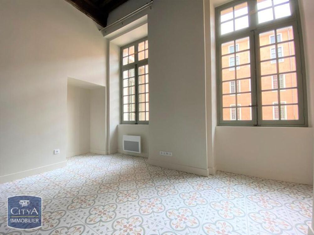 location Appartement - 2 pièce(s) - 52 m² Mâcon (71000)