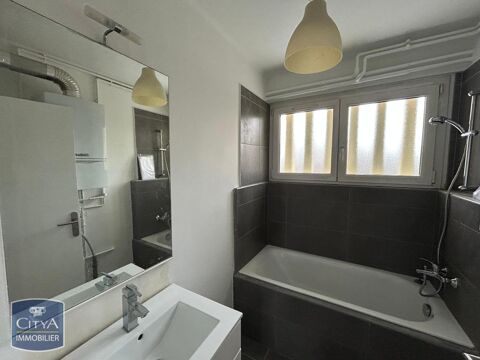  Appartement � louer 5 pi�ces 83 m�