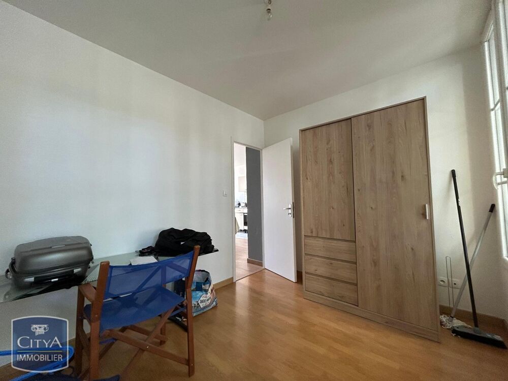 location Appartement - 3 pièce(s) - 41 m² Saintes (17100)