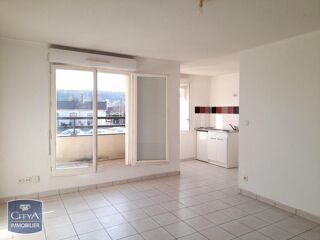  Appartement à louer 2 pièces 44 m²