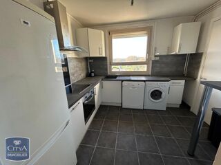  Appartement � louer 4 pi�ces 77 m�