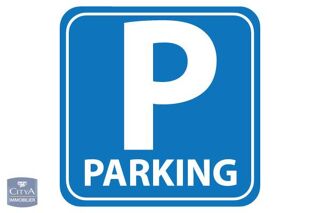  Parking / Garage à louer 