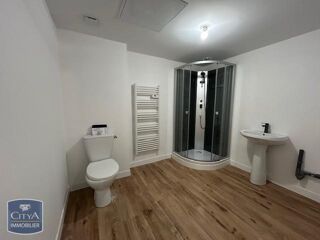  Appartement à louer 2 pièces 37 m²