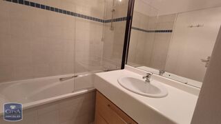  Appartement à louer 2 pièces 45 m²