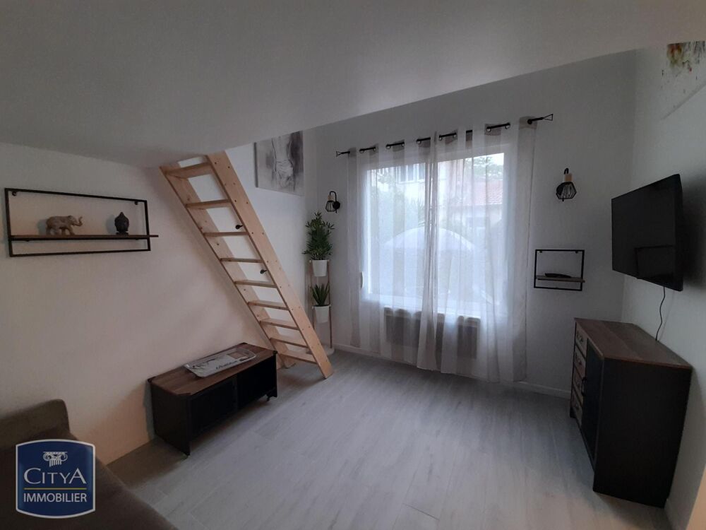location Appartement - 1 pièce(s) - 22 m² Nîmes (30000)