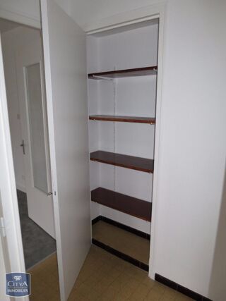  Appartement à louer 1 pièce 34 m²