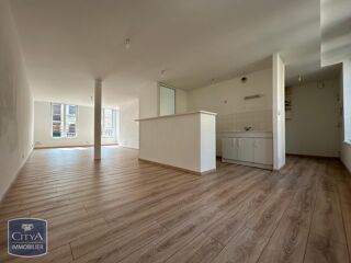  Appartement à louer 2 pièces 71 m²