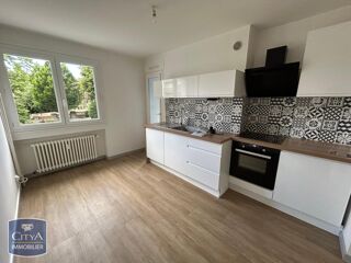  Appartement à louer 3 pièces 73 m²