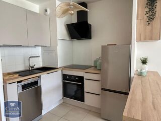  Appartement à louer 2 pièces 43 m²