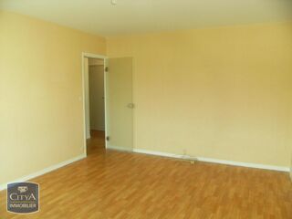  Appartement à louer 1 pièce 36 m²