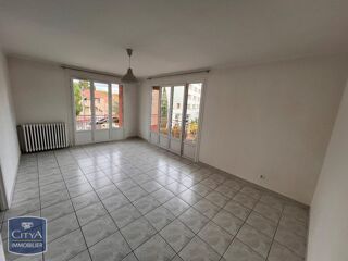  Appartement à louer 2 pièces 45 m²