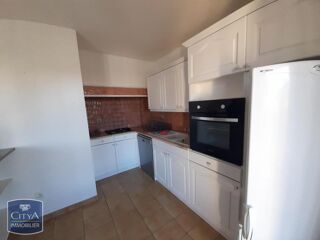  Appartement à louer 3 pièces 74 m²