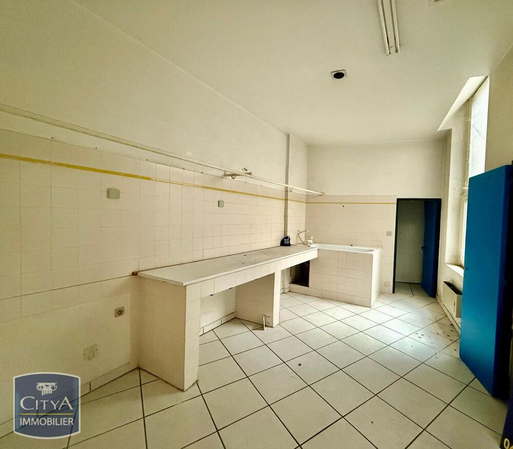   Location / Local Commercial - 57 m² 