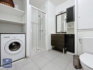  Appartement à louer 1 pièce 30 m²