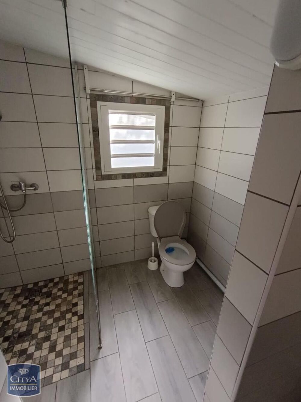 location Appartement - 1 pièce(s) - 31 m² Saint-Pierre (97410)