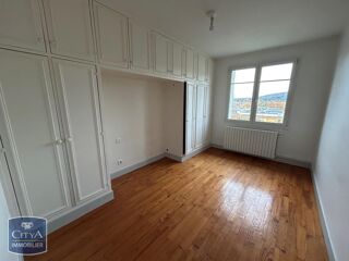  Appartement � louer 4 pi�ces 67 m�