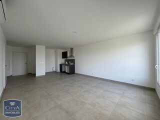 location Appartement - 2 pièce(s) - 53 m² Monteux (84170)