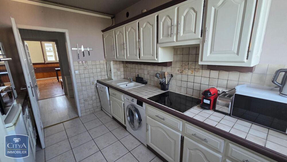 A LOUER - APPARTEMENT T4 MEUBLE ( COLOCATION A LA CHAMBR....